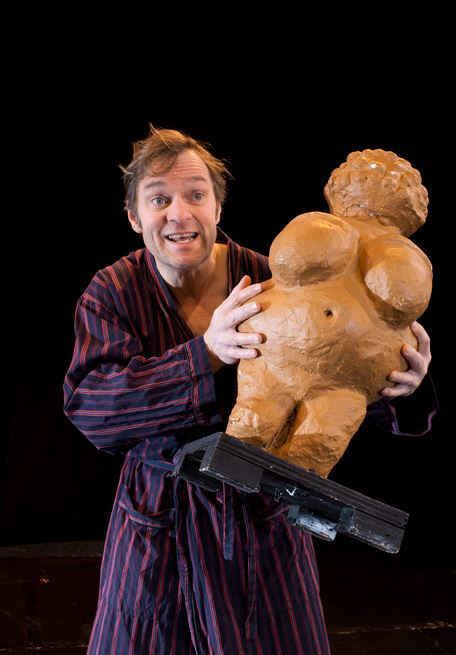 Caveman(Kristian Bader) Foto Jörg Reichardt